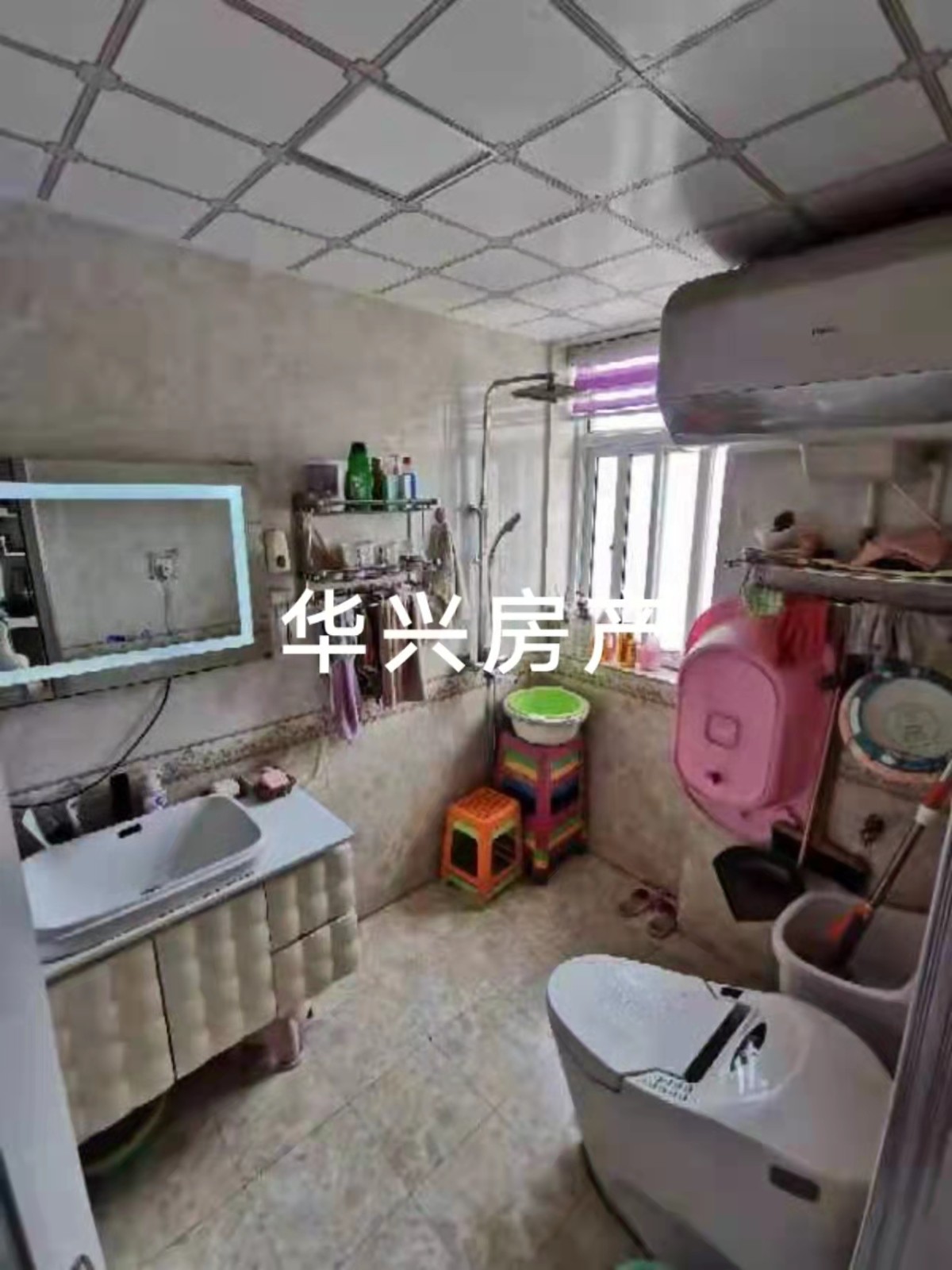广场附近!顶加阁出售