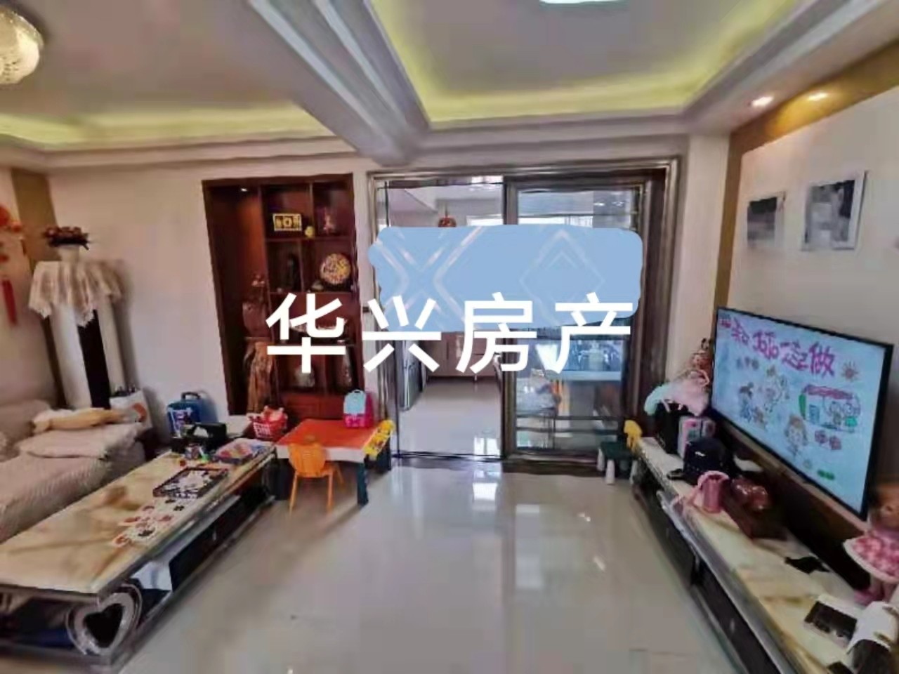 广场附近!顶加阁出售