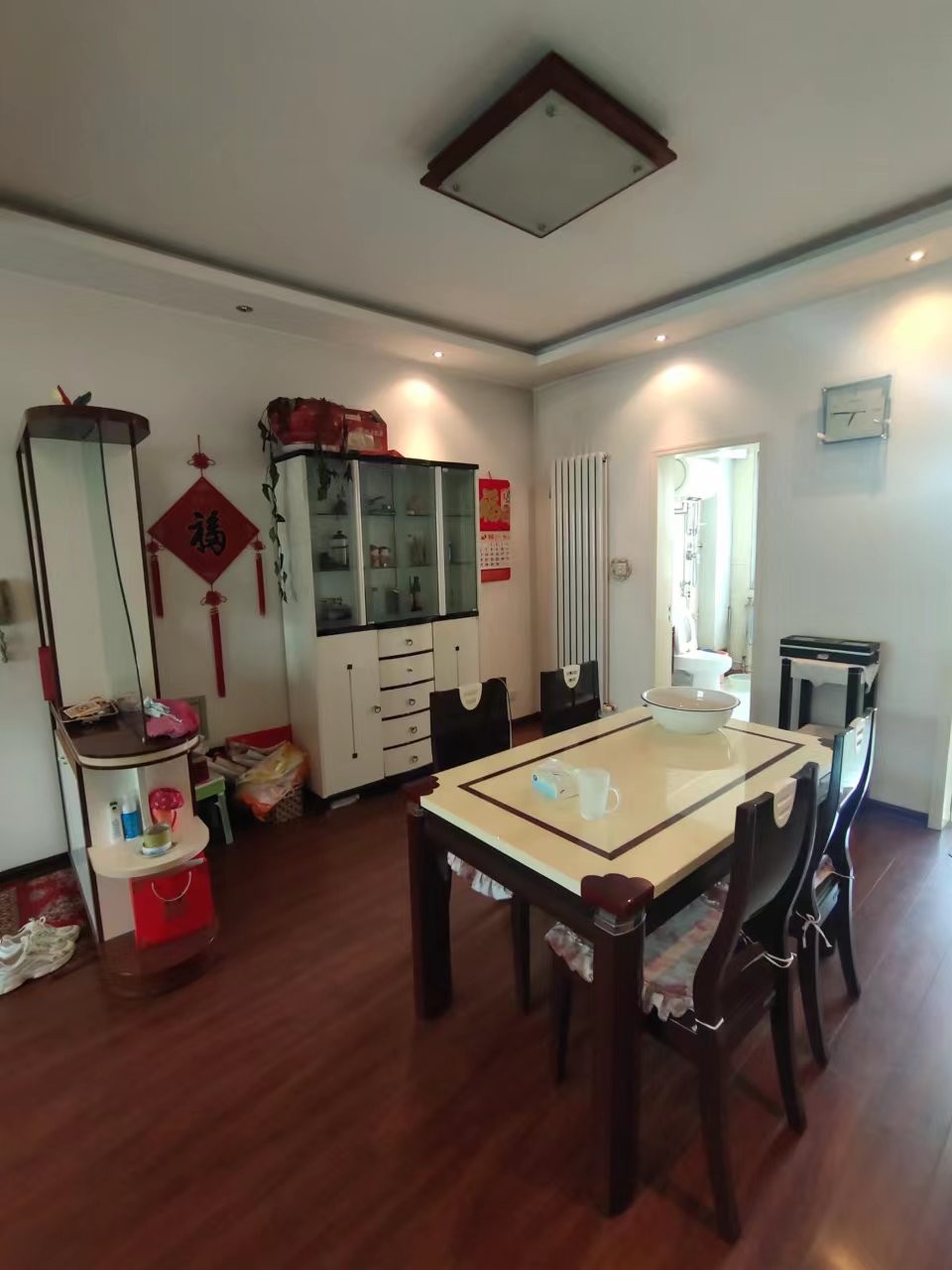 3一小学区精装三室,黄金楼层,带小房带车库,拎包入住,仅售76万