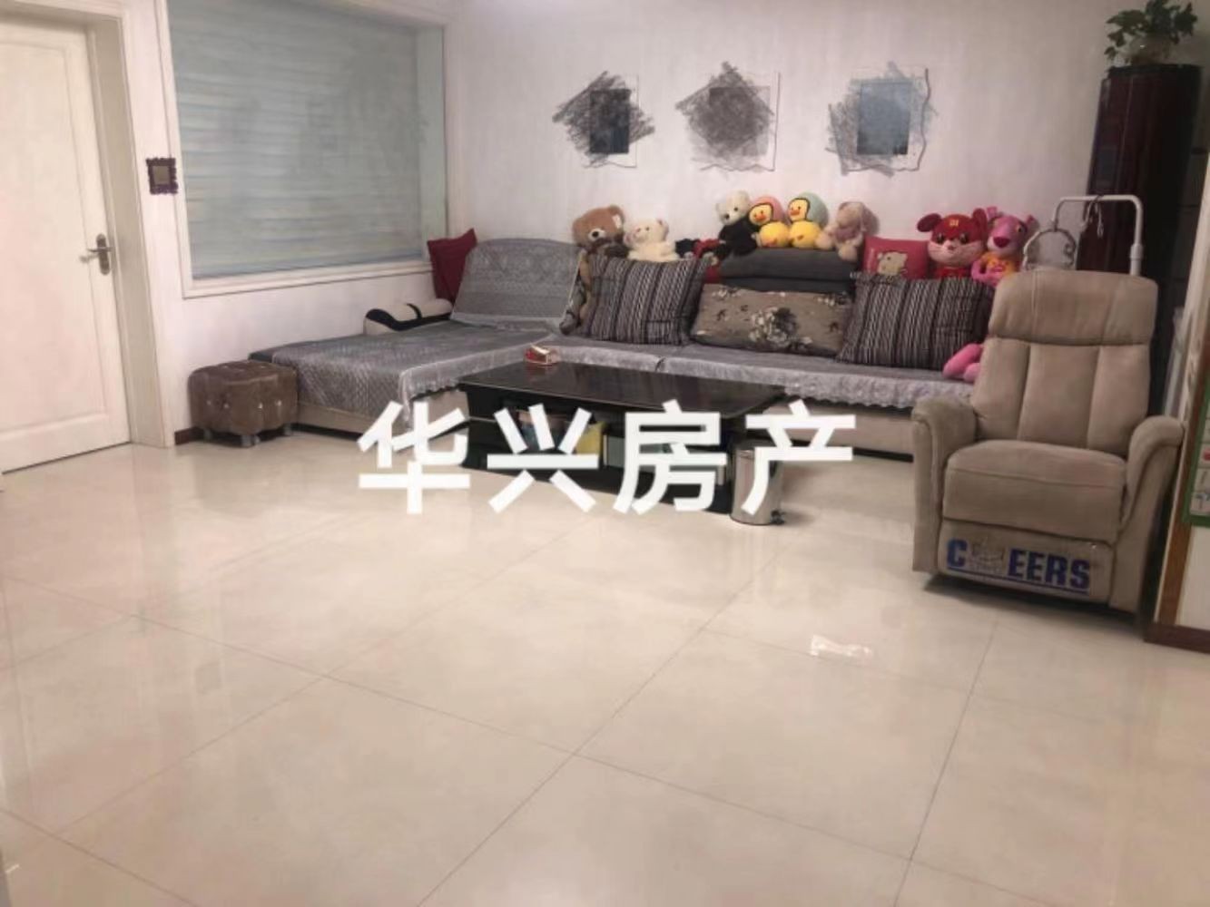 城东黄金楼层出售!