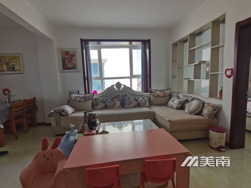 3玉皇学区城市俪景,电梯凤凰层,精装少住两室,看中价还可议