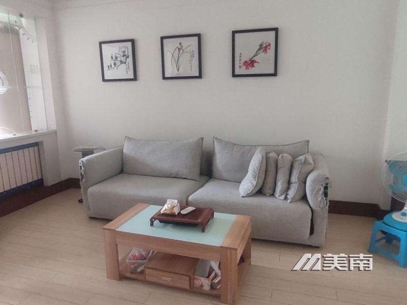 3双语学区,紫景花园1楼,精装三室,仅售66万8