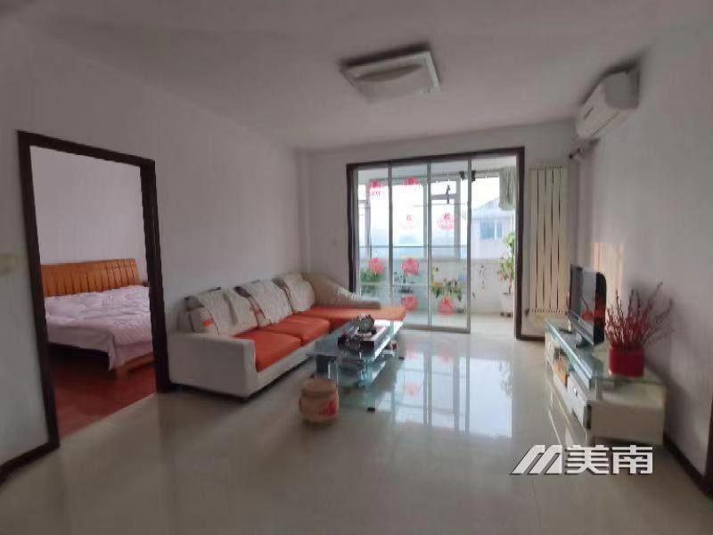 3博雅花园精装三室带小房,卫生间带窗,仅售49万