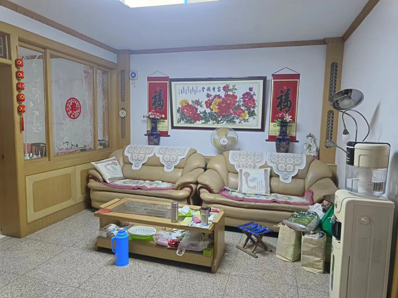 实验中学学区房,低楼层,三室两厅,56万