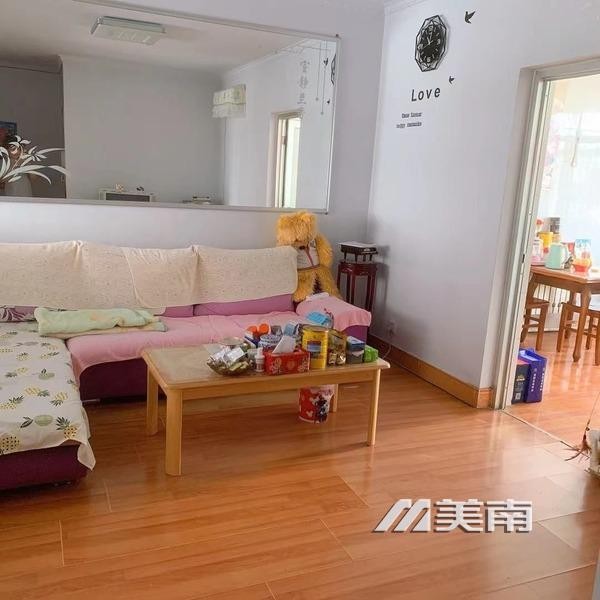 3玉皇学区,粮建小区二楼,精装两室,拎包入住