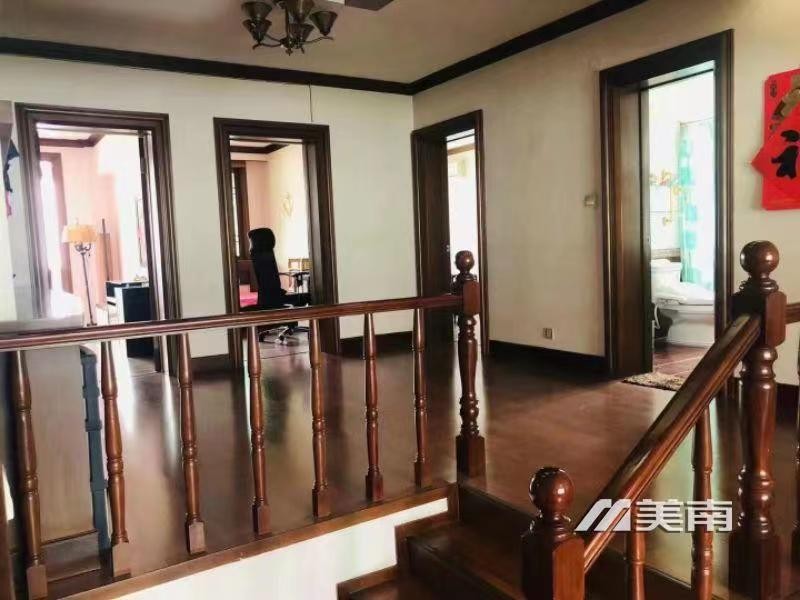 3双实验学区,三室两卫,看房议价