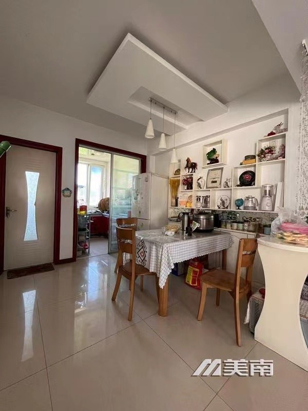 3阳光郁景,双实验学区,客厅卫生间都有窗