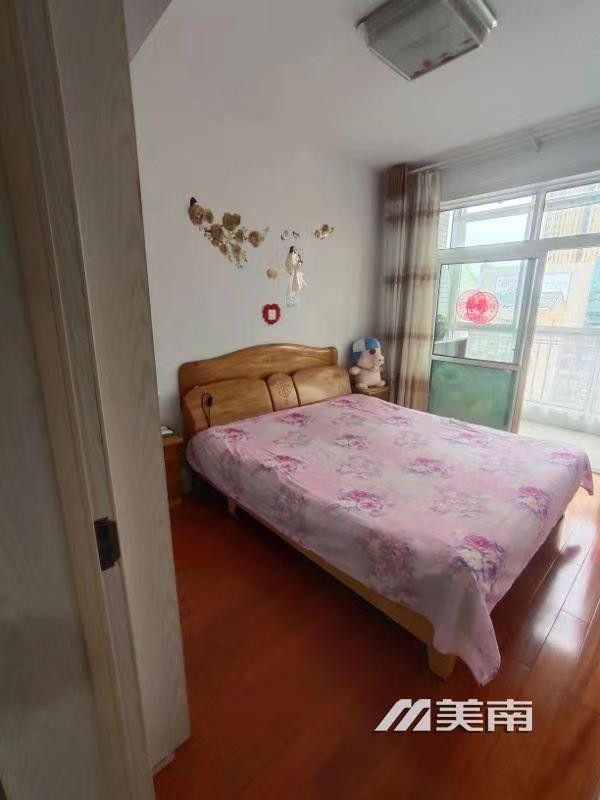 3急售双实验学区,精装两室,拎包入住,仅售39万8