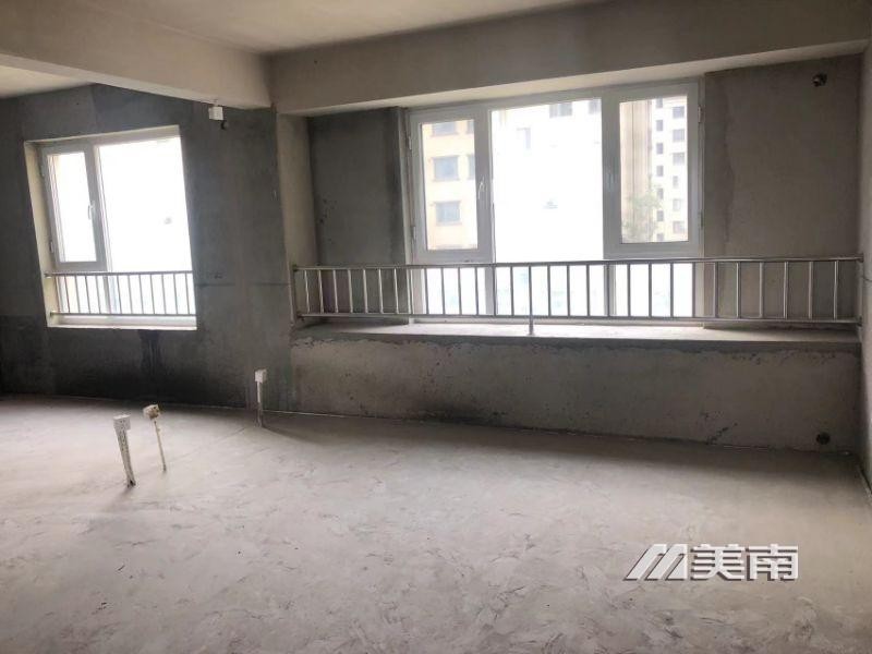 3十里庄园电梯房,南北通透的全明户型,能走一手房手续