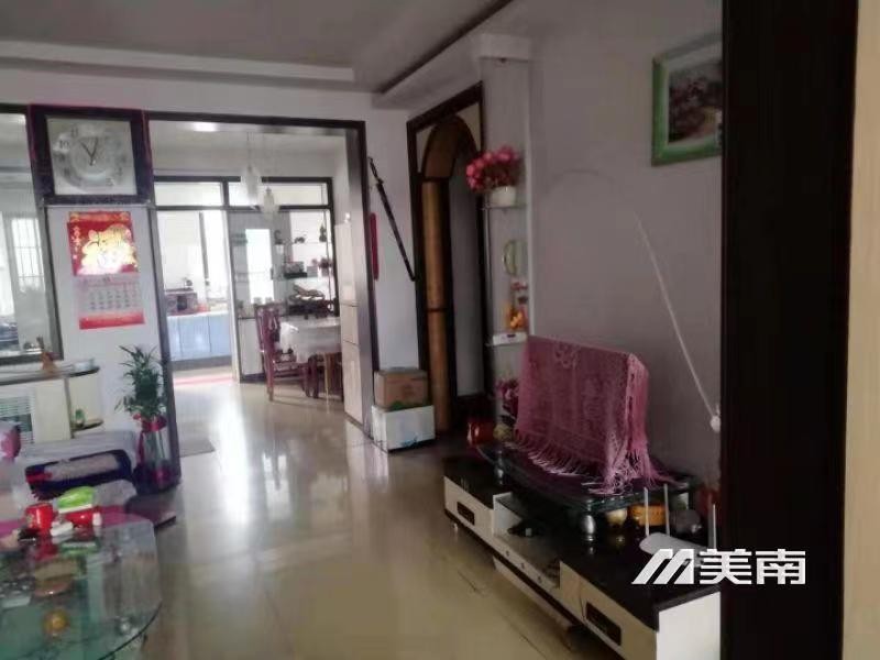 3急售明珠苑西区,精装三室,仅售58万8,看房方便