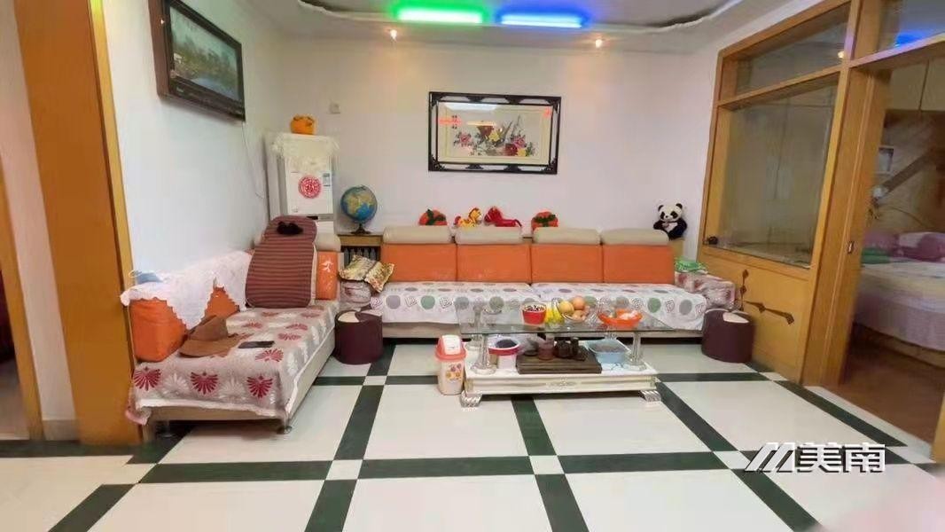 3汇泉花园一楼,学位未用,拎包入住,看中价还可议