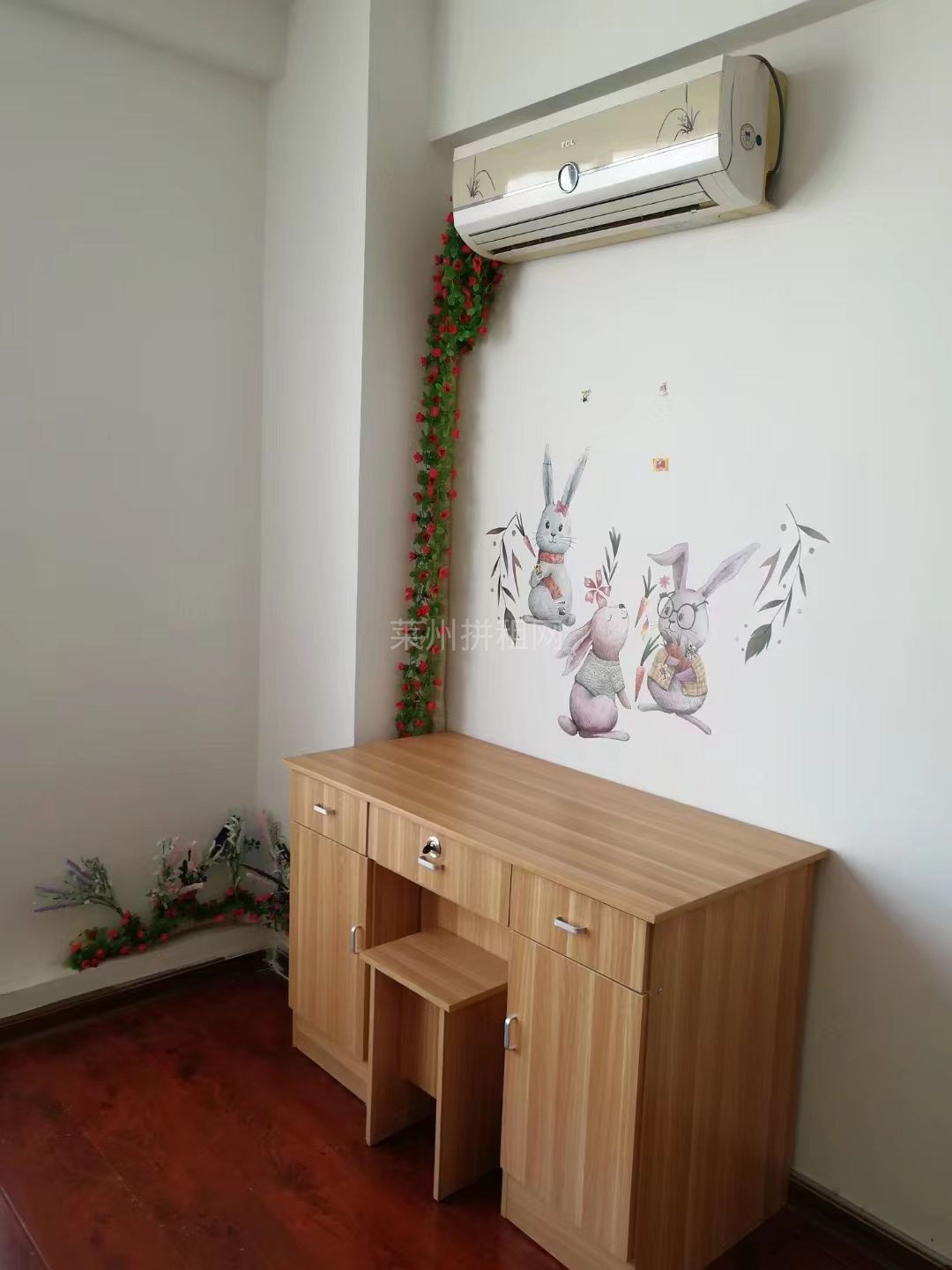 教育大厦,精装修,带家具家电,拎包入住