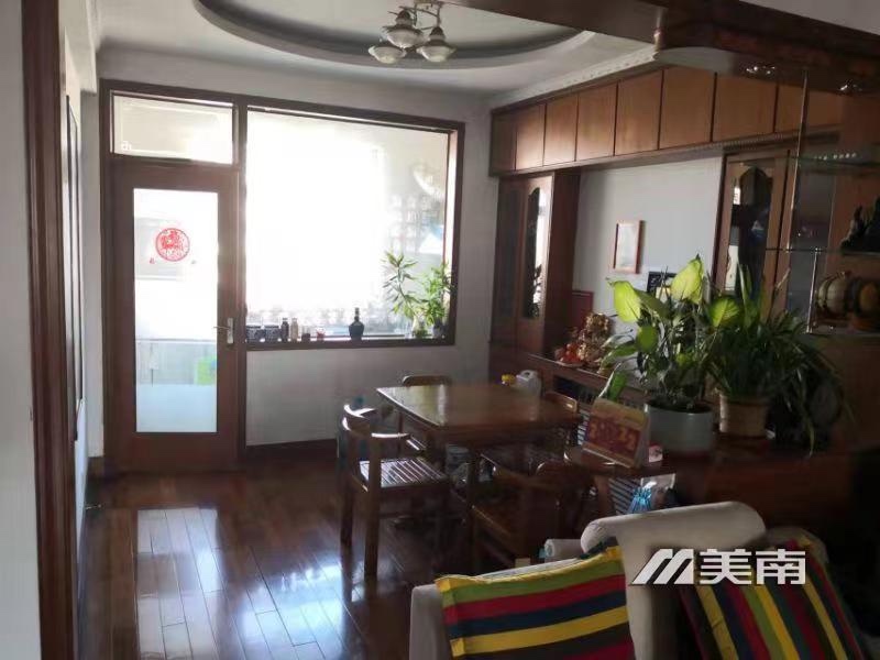 000367急售老一中北,沿街步梯三楼,112加10小房,3室2厅1卫,有学位,41万9