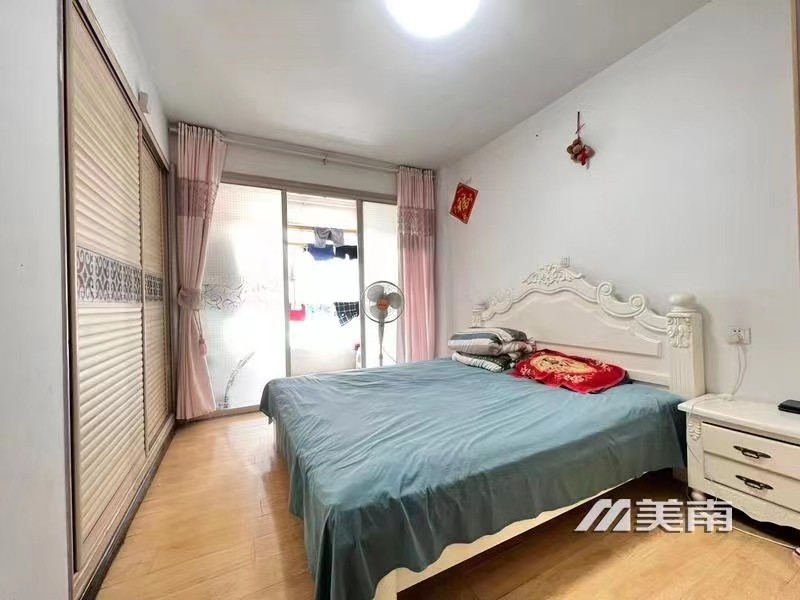 3凤凰城精装低楼层,精装三室,仅售53万8