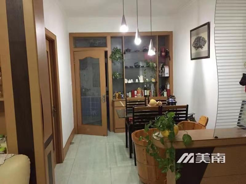 3降价急售艺苑小区,框架地暖,拎包入住