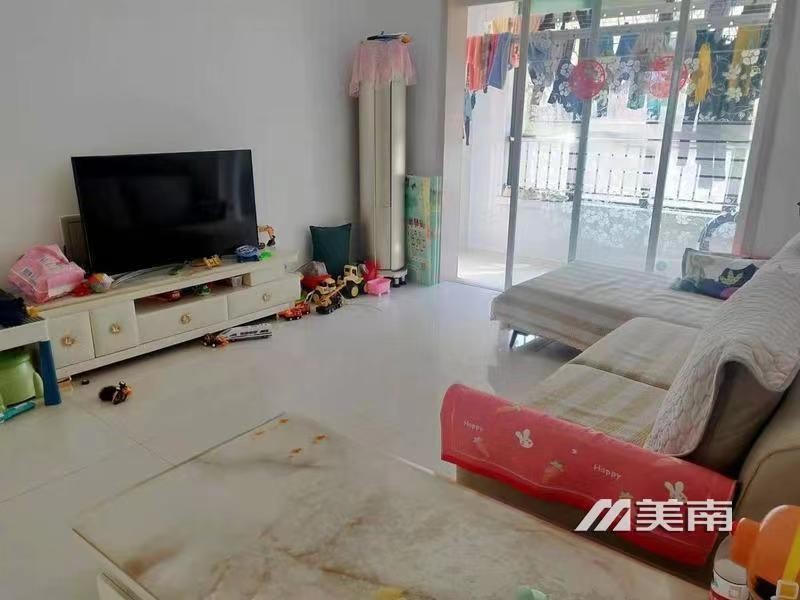 3卡地亚精装三室,南向三开间的元宝户型,仅售59万8