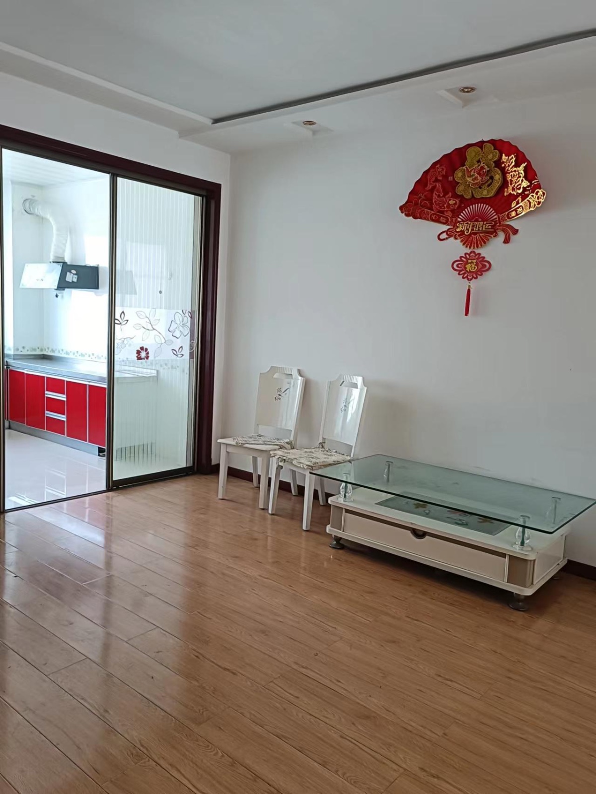 阳和春 三楼 35万
