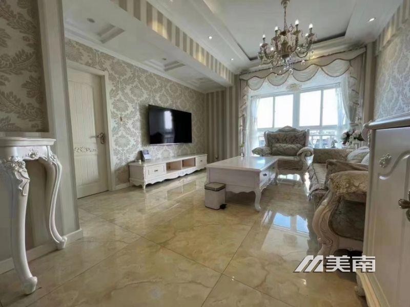 3半岛龙庭电梯东户复式,欧式豪华装修,带全屋家具家电