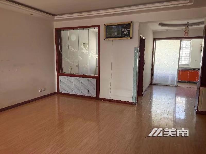 3降价城东黄金楼层,仅售48万,有钥匙看房方便