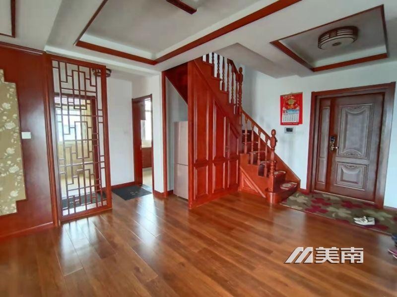 3福莱美景电梯顶复,精装未住,带露台空中花园