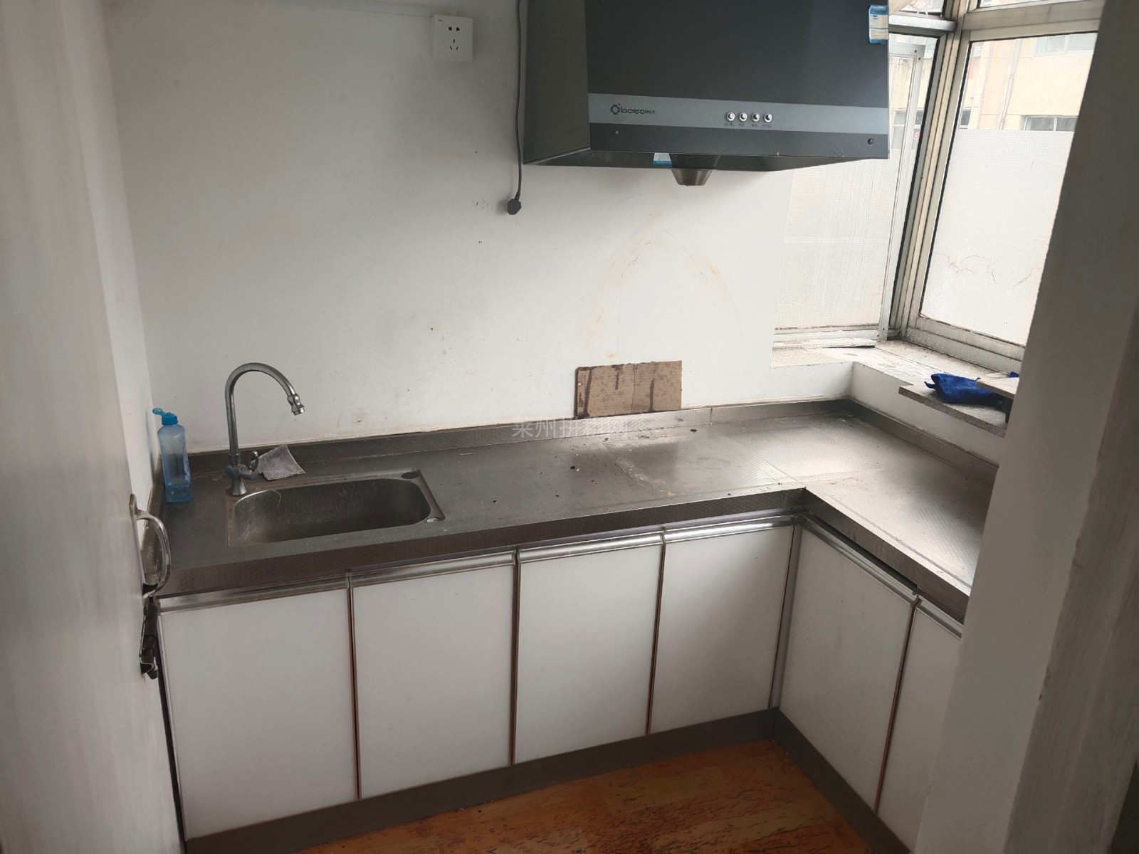 北小区,低楼层,精装修,带家具家电,拎包入住
