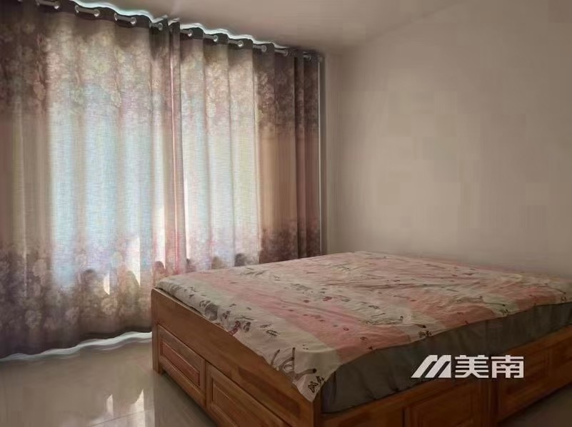 3云峰名苑,精装少住两室,城东黄金位置