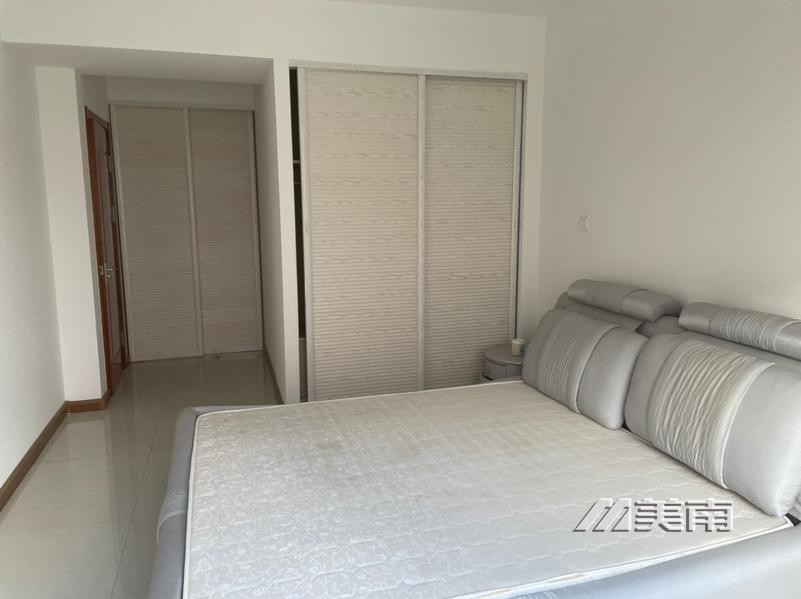 3福和居电梯房,精装少住三室,全明户型