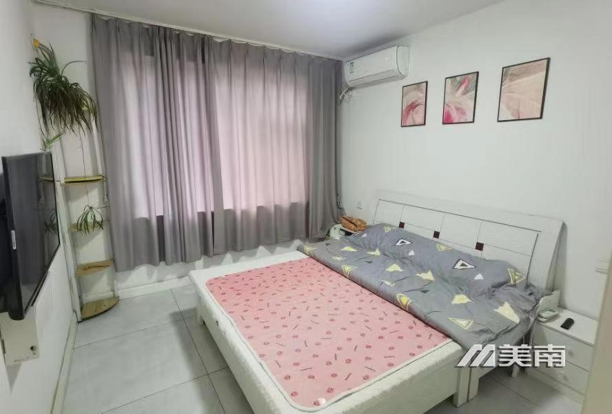 3西小区精装少住婚房,两室,仅售27万8