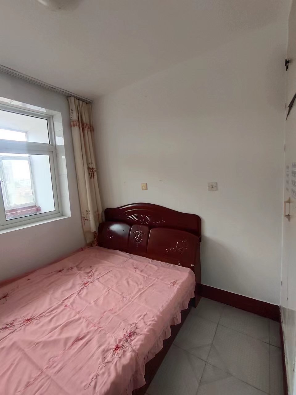 急售!001602两室,全明户型带2小房,仅售16万5大产权可贷款,需要的抓紧联系