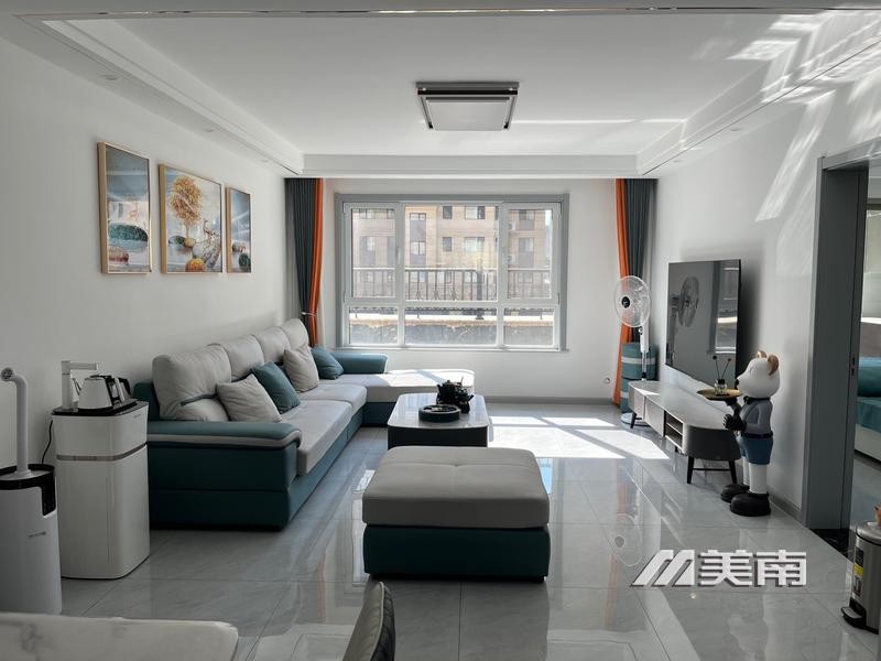 3世纪华府电梯洋房,精装未住三室两卫,房主赔钱出