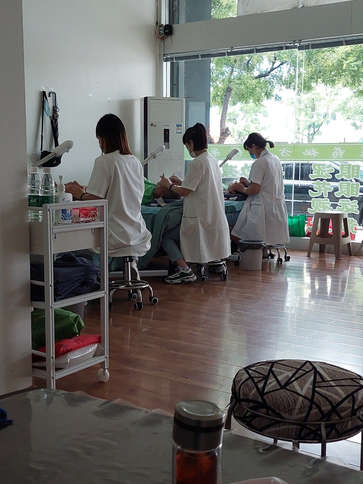 视力邢眼疗馆招聘店内工作人员