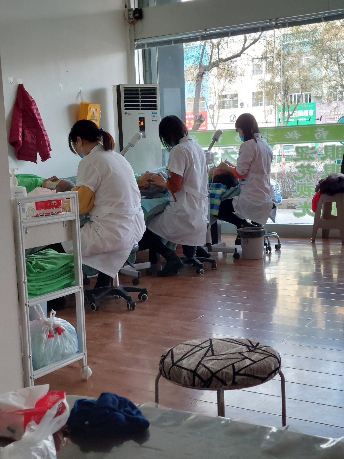 视力邢眼疗馆招聘工作人员