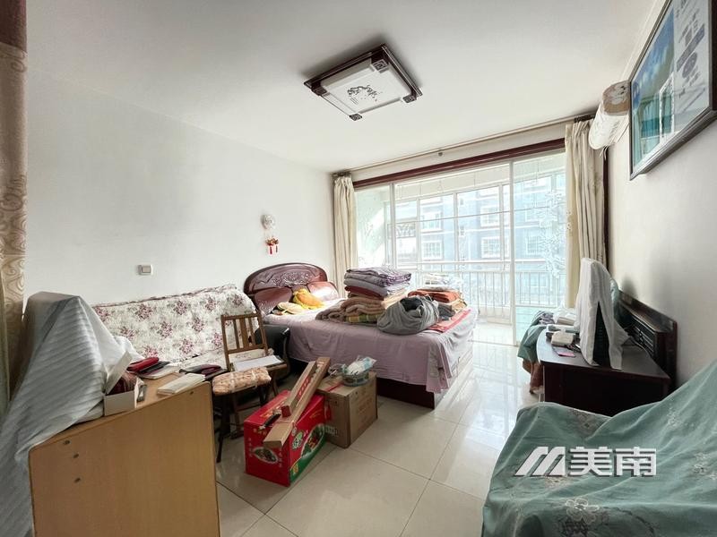 3文峰中学学区,文博苑低层两室,仅售49万