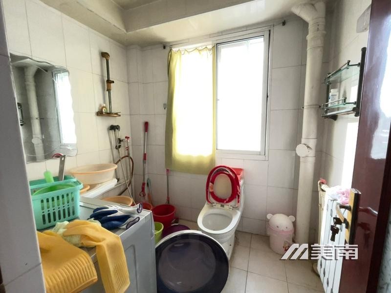 3文峰中学学区,文博苑低层两室,仅售49万