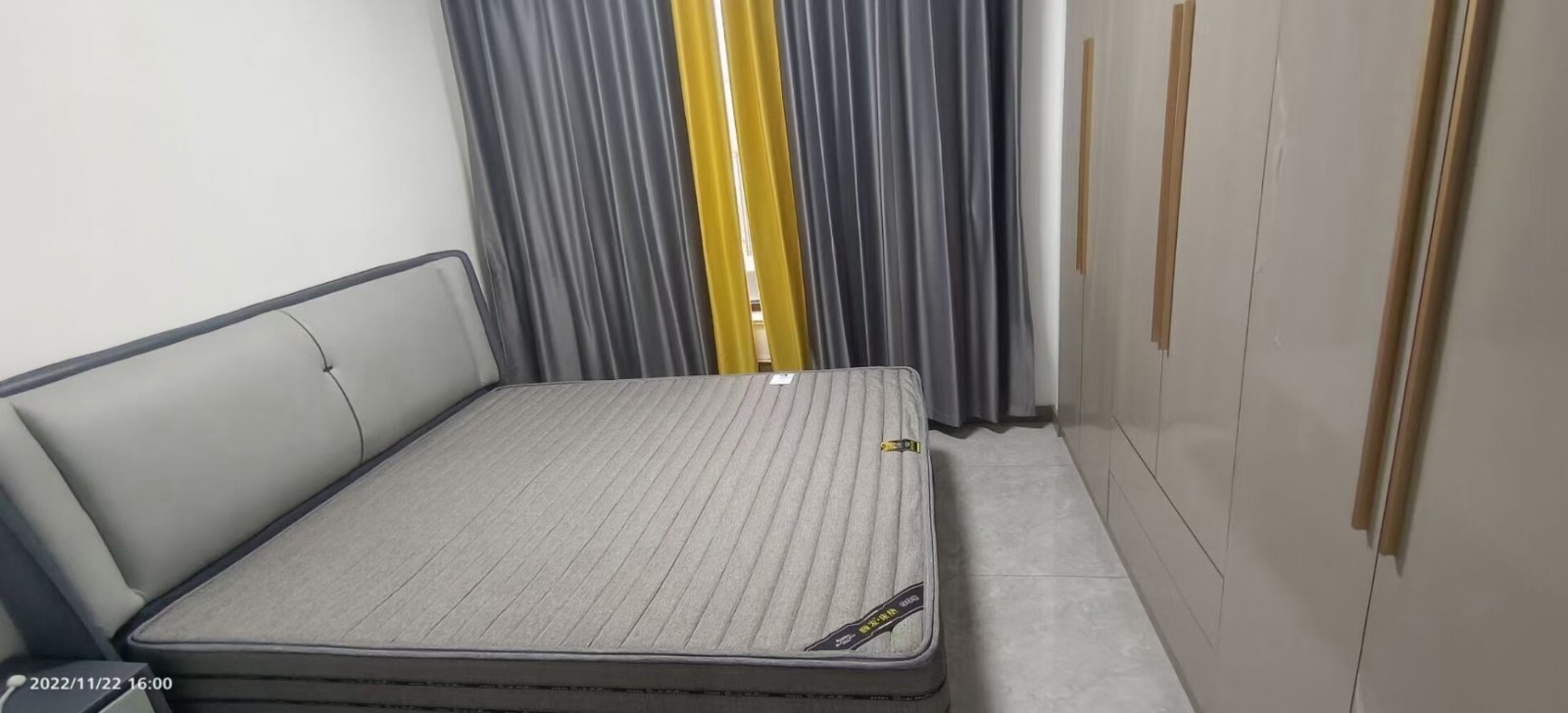 城东电梯洋房出售!
