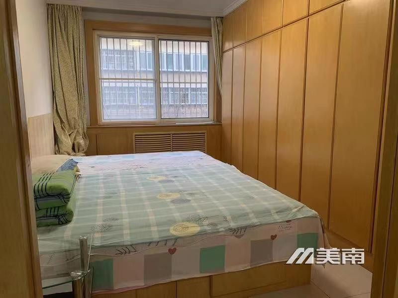 3北小区2楼,精装两室,56万带学位