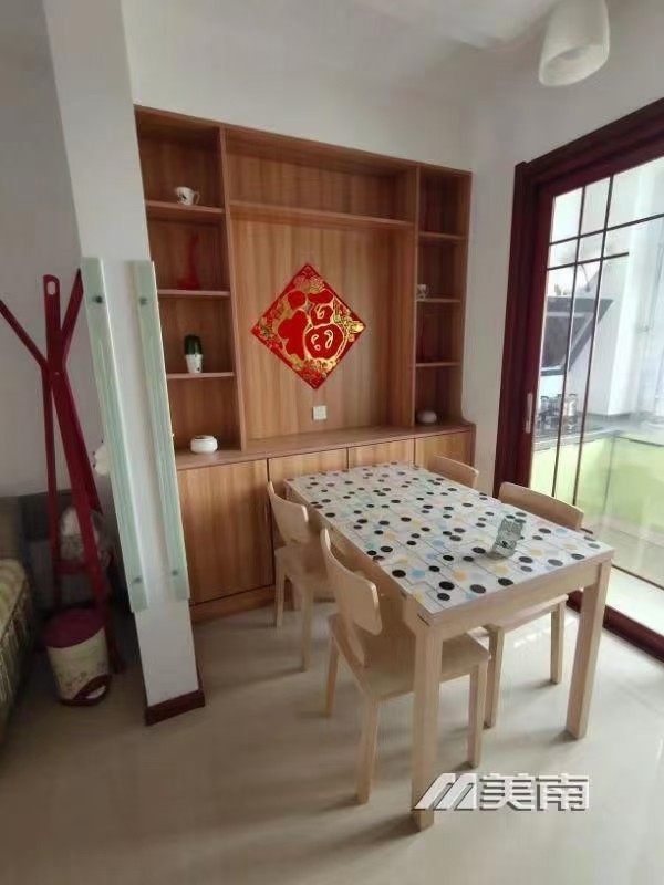 3降价急售,玉皇电梯房,婚房精装两室