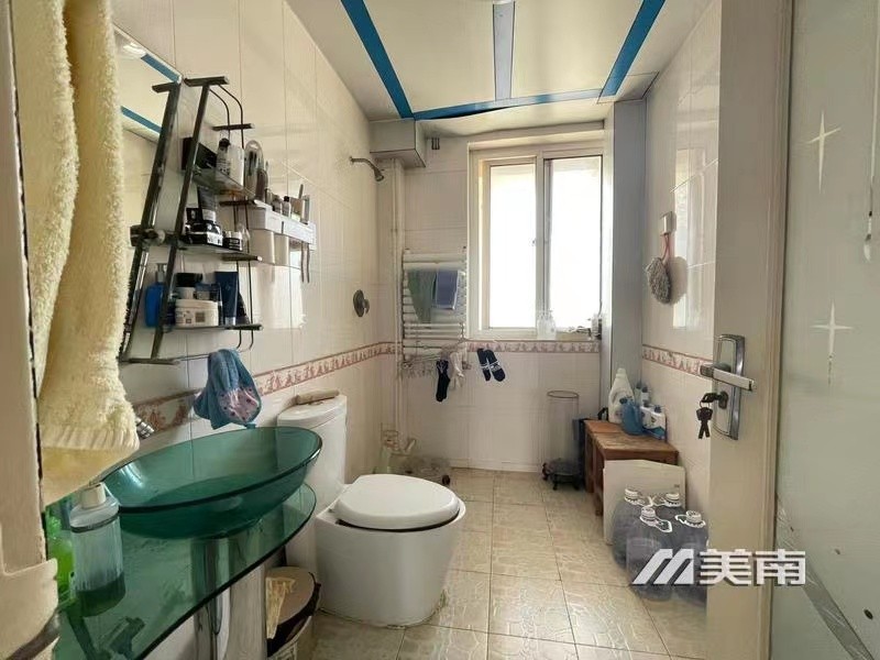 3降价急售,双语实验学区顶加阁,框架结构,保养非常好