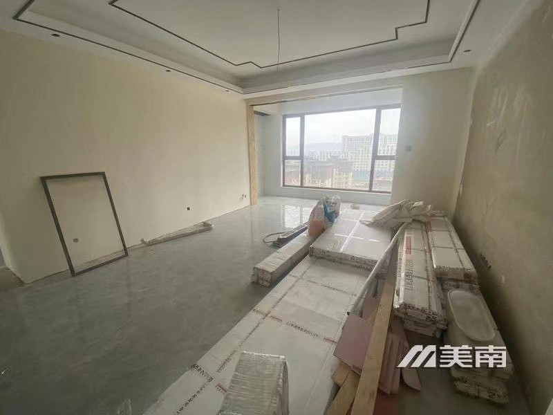 3急售紫云兰庭电梯房,三室两卫,中央空调,87万包大税