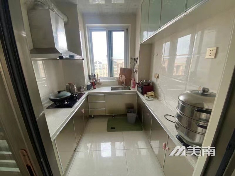 3明德嘉苑电梯好楼层,双语云峰学区,仅售72万