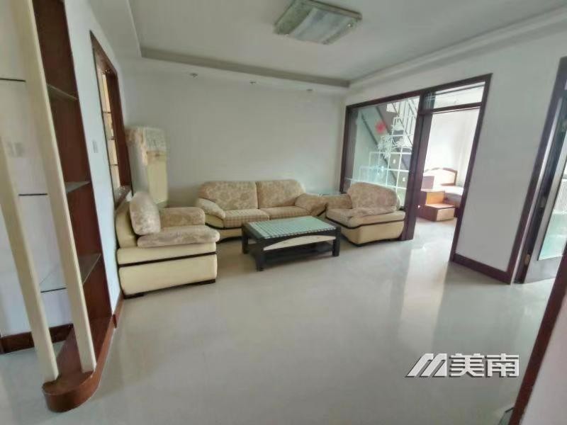 3艺苑小区顶加阁,框架地暖,捡漏41万8