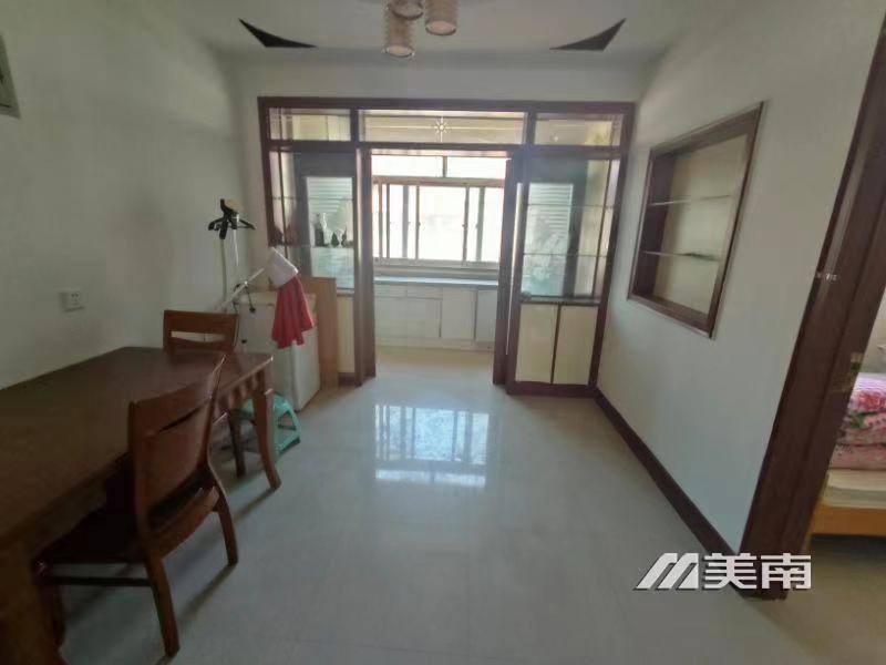3艺苑小区顶加阁,框架地暖,捡漏41万8