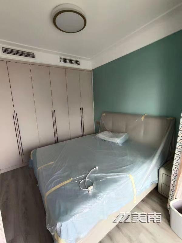 3急售瑞莱首府,精装三室,双阳台双卫