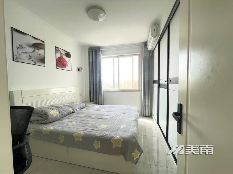 3 赔钱急售城东步梯三楼,全明户型三室,带所有家具家电 44 万