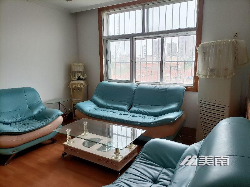 3 双实验学区好房,精装三室,家具齐全,房主诚心出售