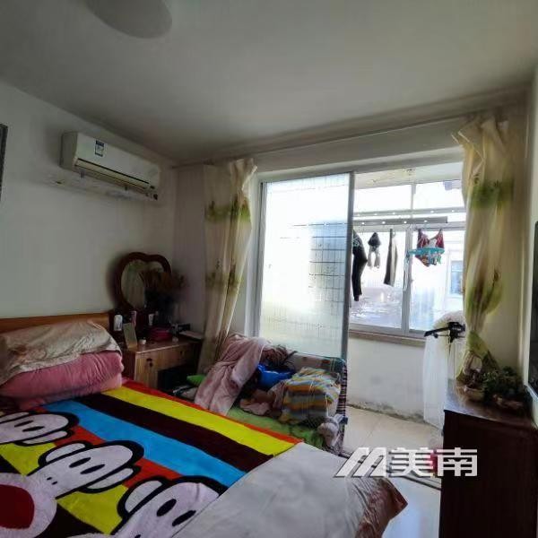 3 直降 2 万,精装两室,出门就实验中学