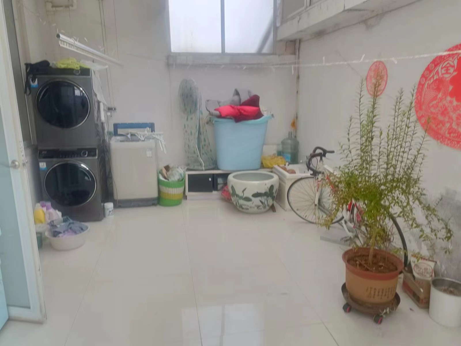 3城西一楼带院,带家具家电,45万大产权